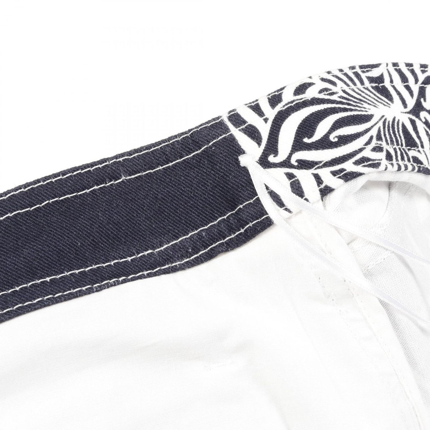 Louis Vuitton Monogram Blazon Skirt - Exquisite Cotton Elegance