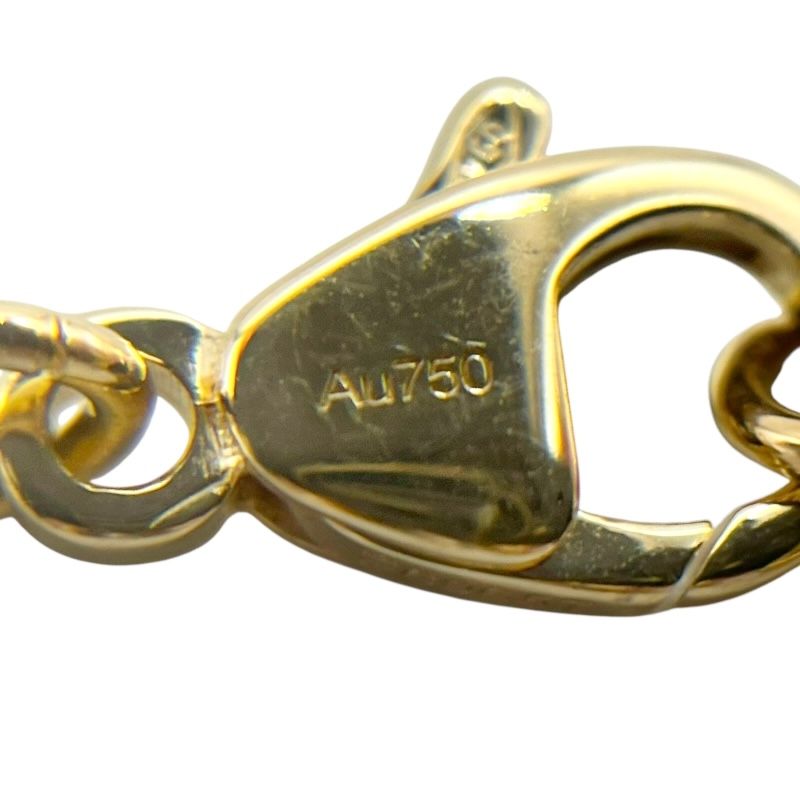 Louis Vuitton XL Pendant LV Diamond Necklace in Gold - Exclusive Luxury