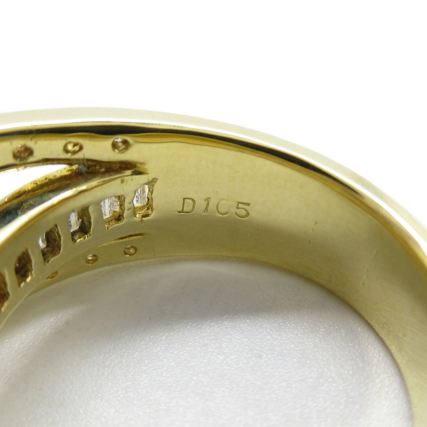 Exquisite K18 Yellow Gold Diamond Ring - 1.01ct Luxury Jewelry