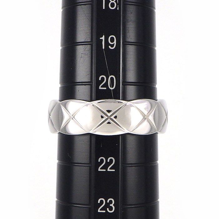 CHANEL Coco Crush Medium Ring in K18 White Gold - Size 21