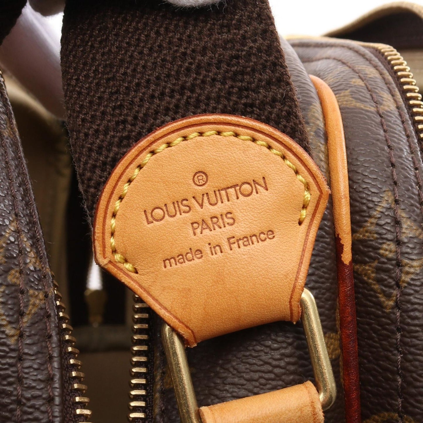 Louis Vuitton Monogram Reporter PM Shoulder Bag - Timeless Elegance