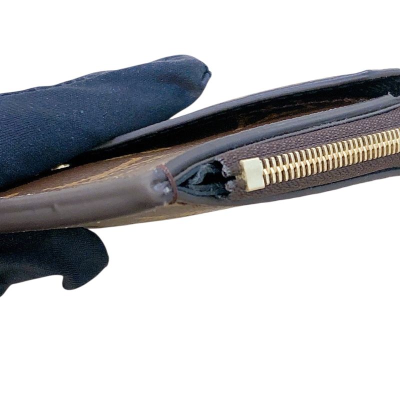 Louis Vuitton Monogram Porte-Cartes Recto Verso Coin Case - Timeless Elegance