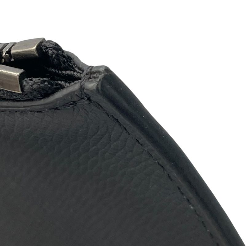 Louis Vuitton Black Taiga Cabas Light Pouch - Exclusive Luxury Accessory