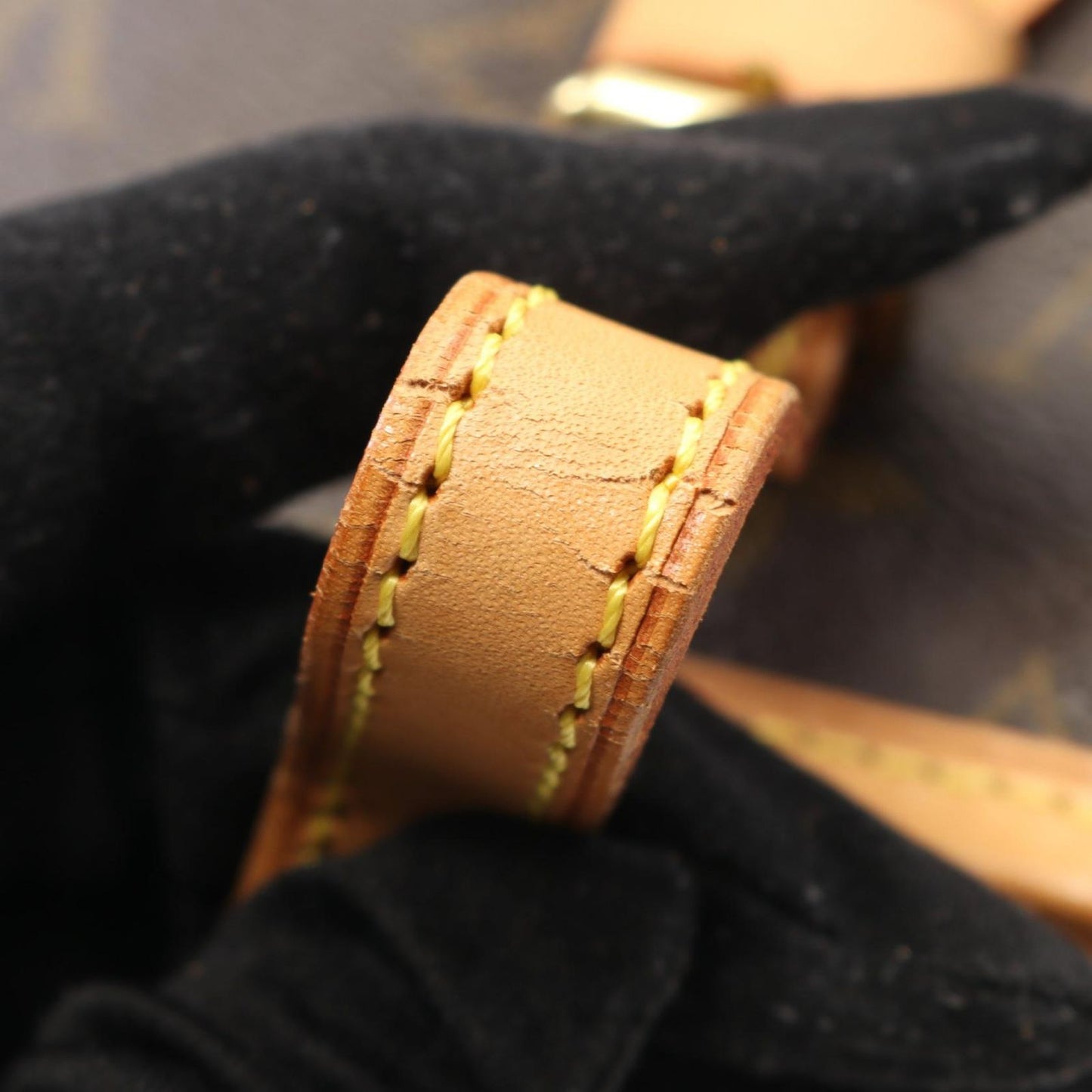 Louis Vuitton Monogram Bucket PM Handbag - Timeless Elegance