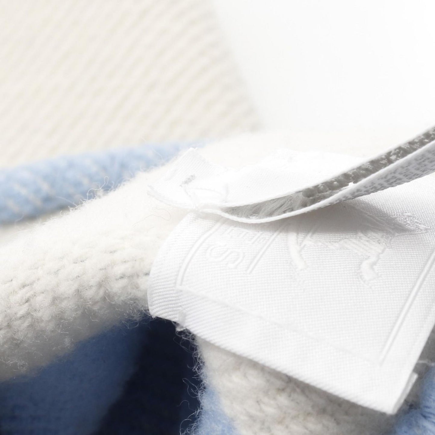 HERMES Avalon Blue/White Wool Cashmere Baby Blanket - Unisex