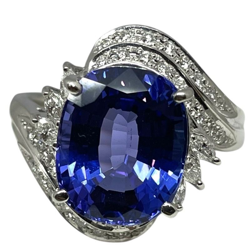 Exquisite Tanzanite Ring in Platinum with Diamonds - 7.61ct