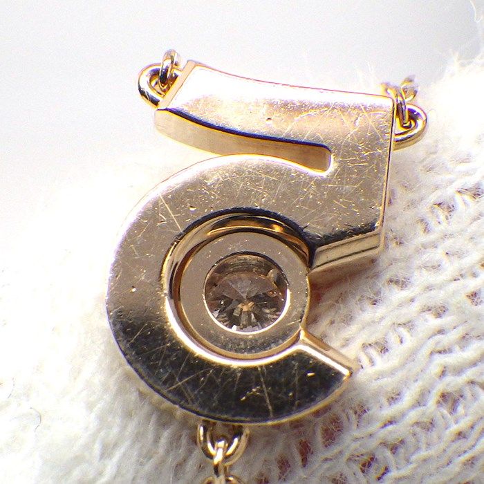 CHANEL Extrême de CHANEL No.5 Necklace with Diamonds