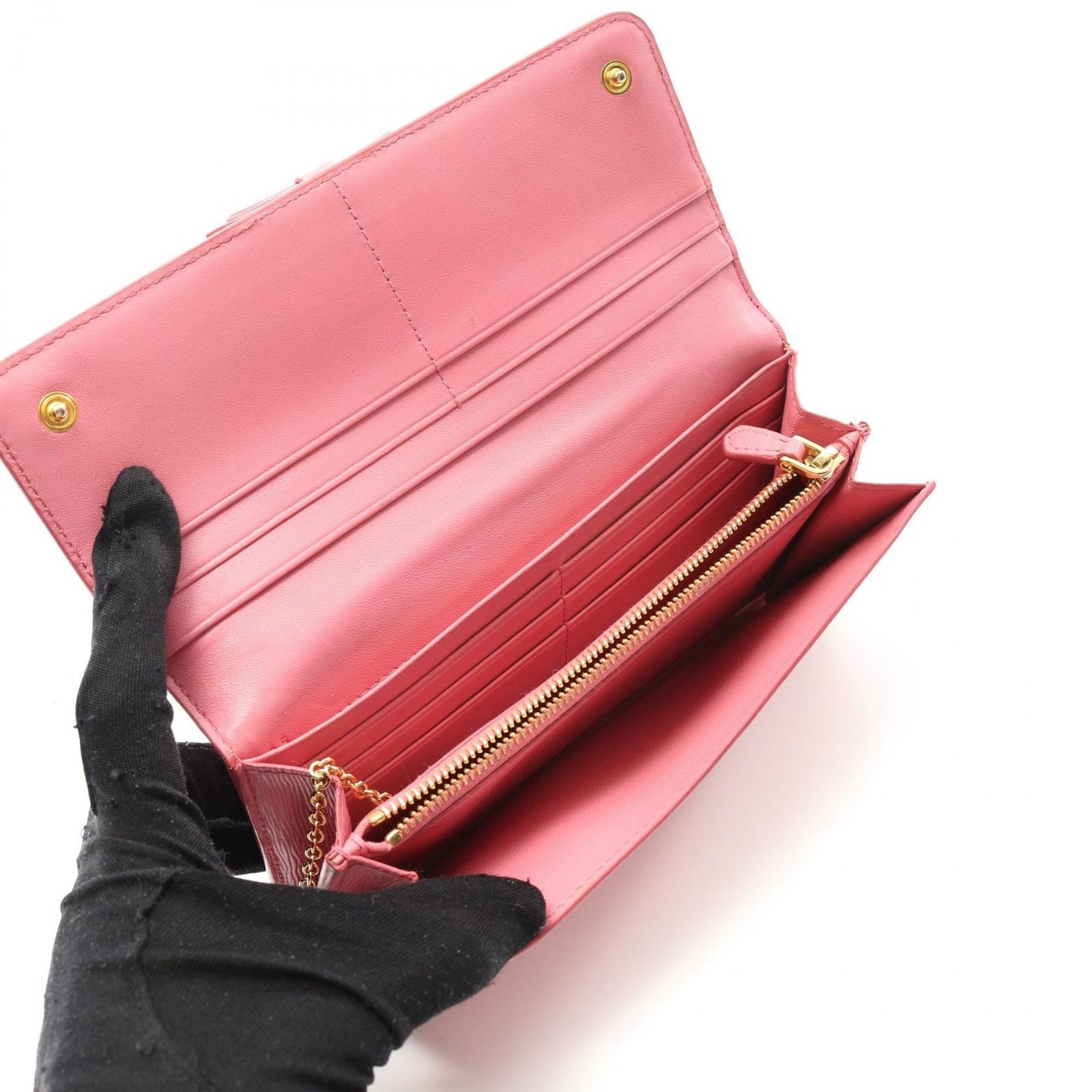 PRADA VITTELLO MOVE TR Pink Saffiano Leather Wallet - Timeless Elegance