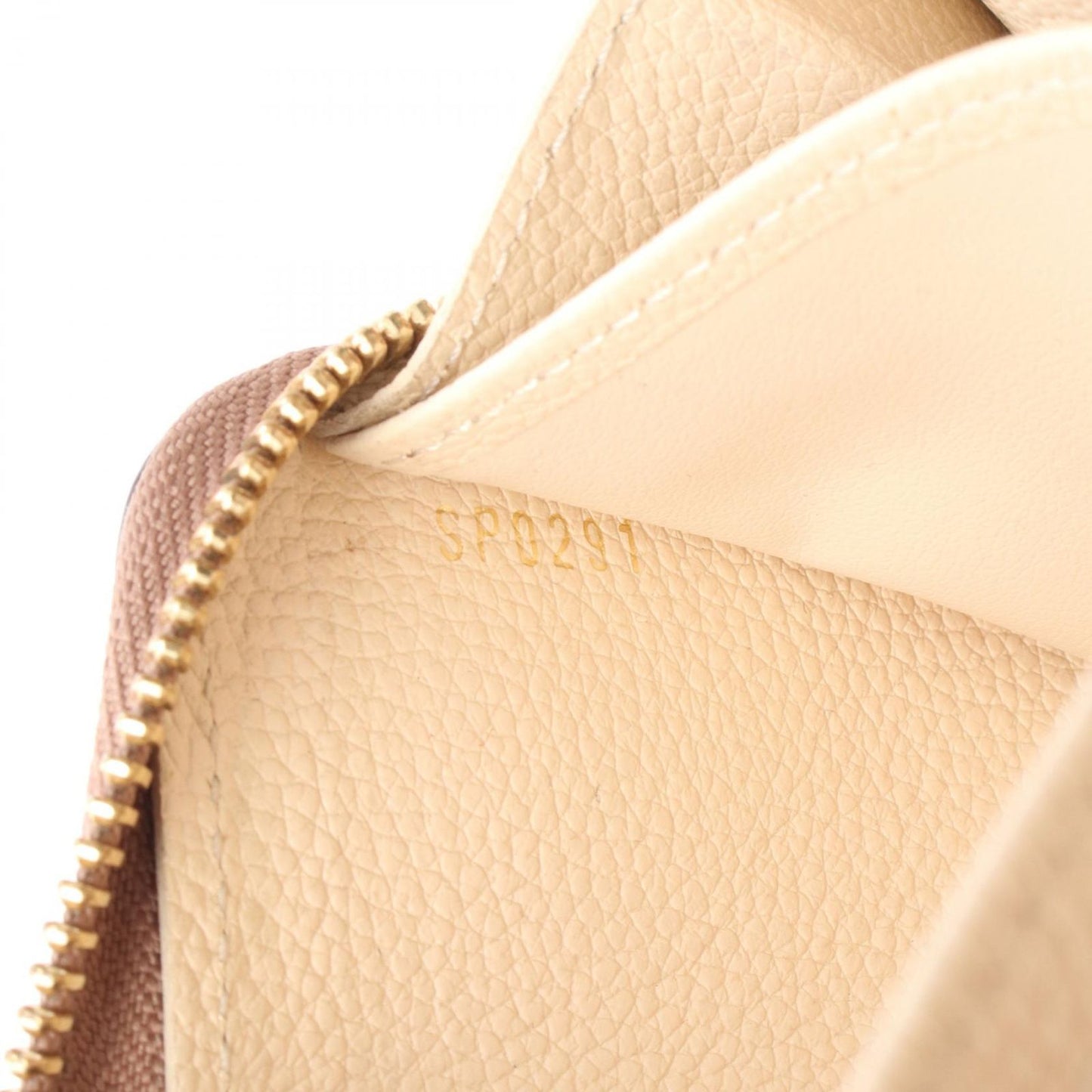 Louis Vuitton Zippy Wallet in Bi-Color Monogram Empreinte Leather