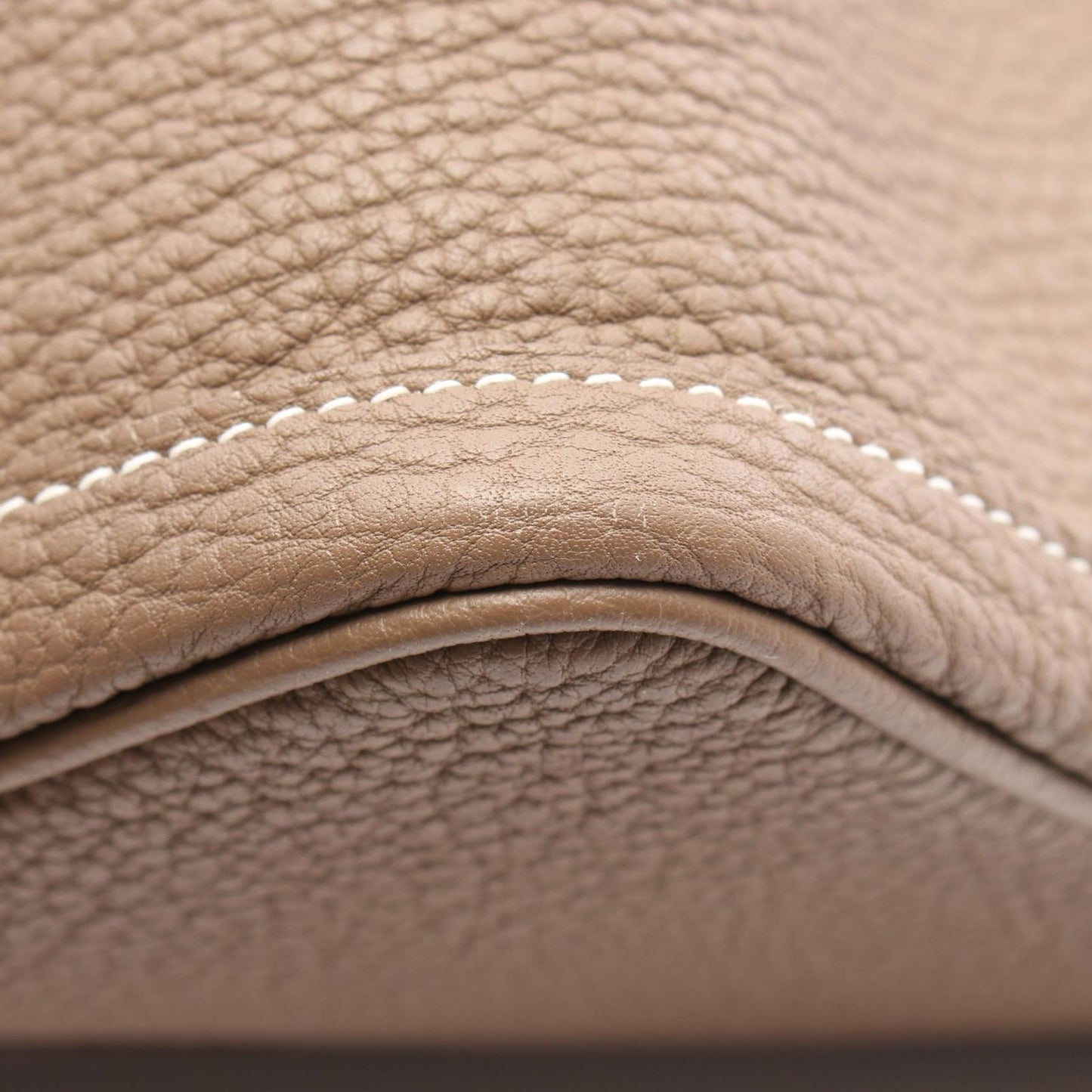 HERMES Garden Party PM Tote Bag in Etoupe Leather - Exquisite Craftsmanship