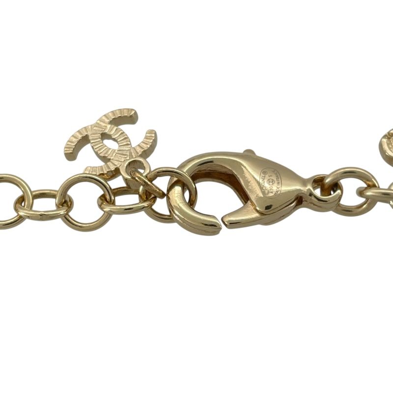 CHANEL Coco Mark Pearl Arrow Necklace - Exquisite Gold Jewelry