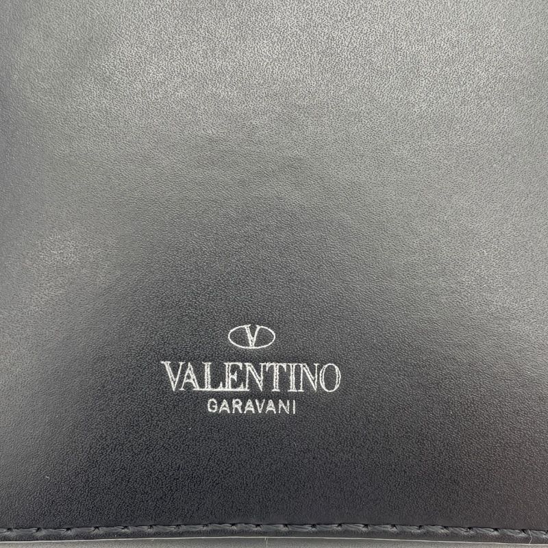 Valentino VLTN Logo Shoulder Bag in Black Leather - Unisex