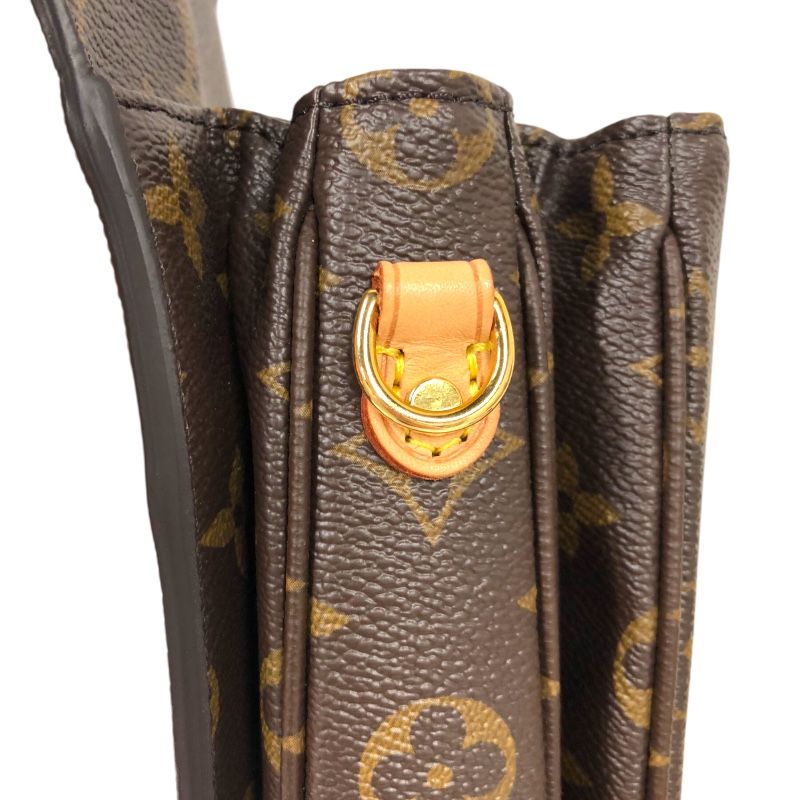 Louis Vuitton Pochette Métis MM Monogram Canvas Shoulder Bag