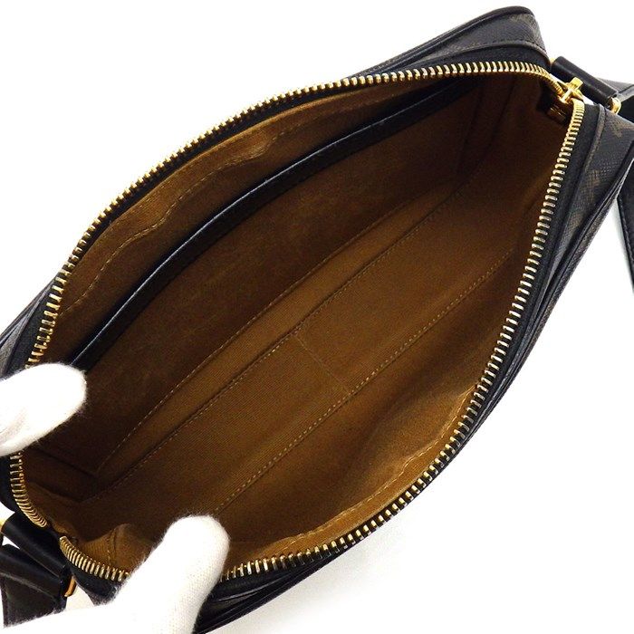 CELINE Medium Messenger Bag in Black Trionf Canvas & Calfskin