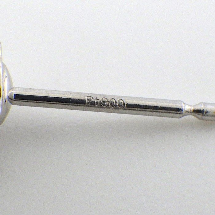 Exquisite Solitaire Diamond Earrings in Platinum - 0.526ct & 0.521ct