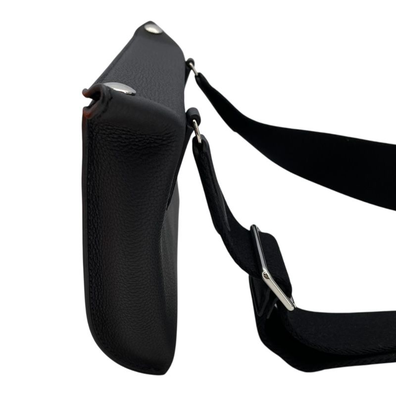 HERMES Vido Posh W Stamp Black Togo Leather Shoulder Bag