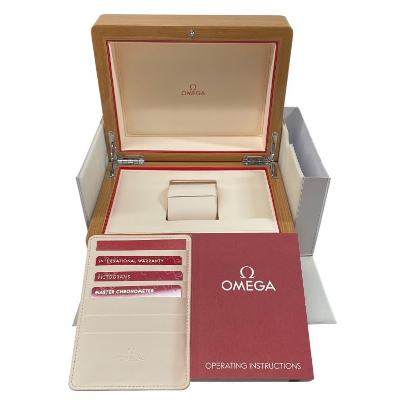 OMEGA Seamaster Diver 300M - Exquisite Black Ceramic Timepiece