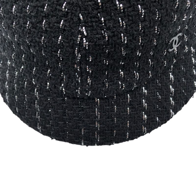 CHANEL Black Tweed Cap - Timeless Elegance for Women
