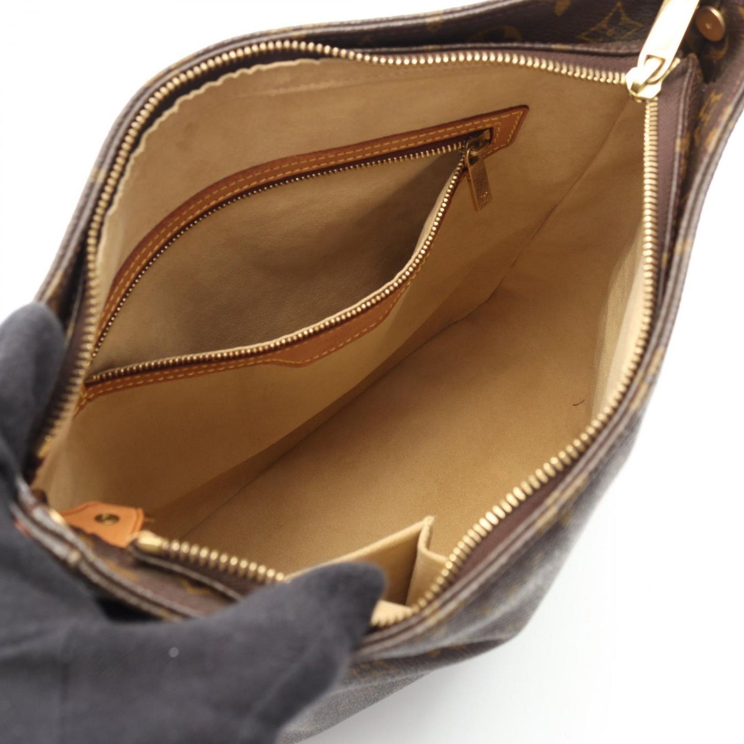 Louis Vuitton Looping GM Shoulder Bag - Timeless Elegance