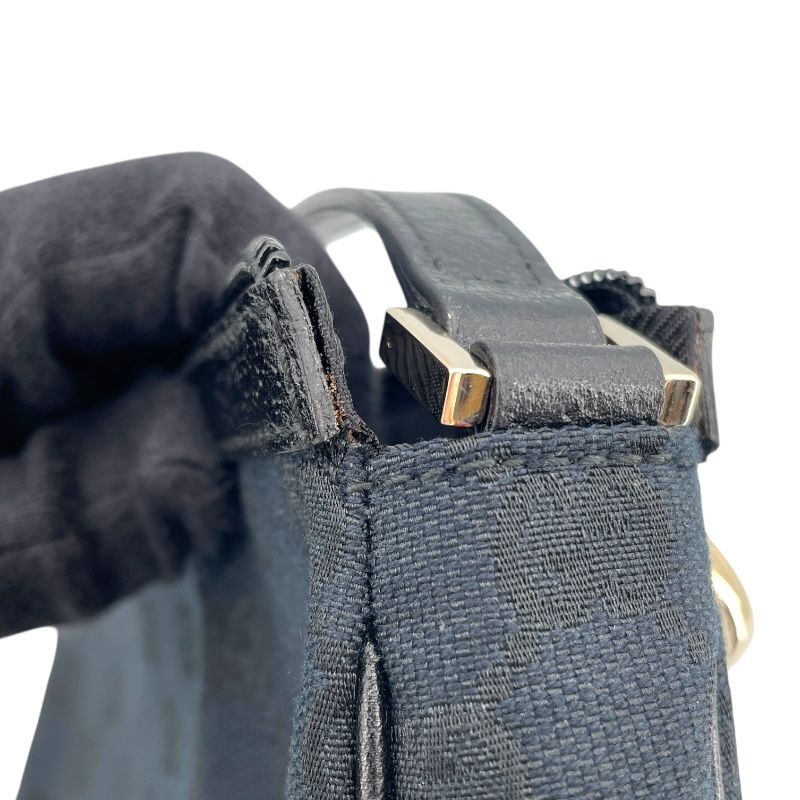 GUCCI Abbey One-Shoulder Handbag in Black GG Canvas