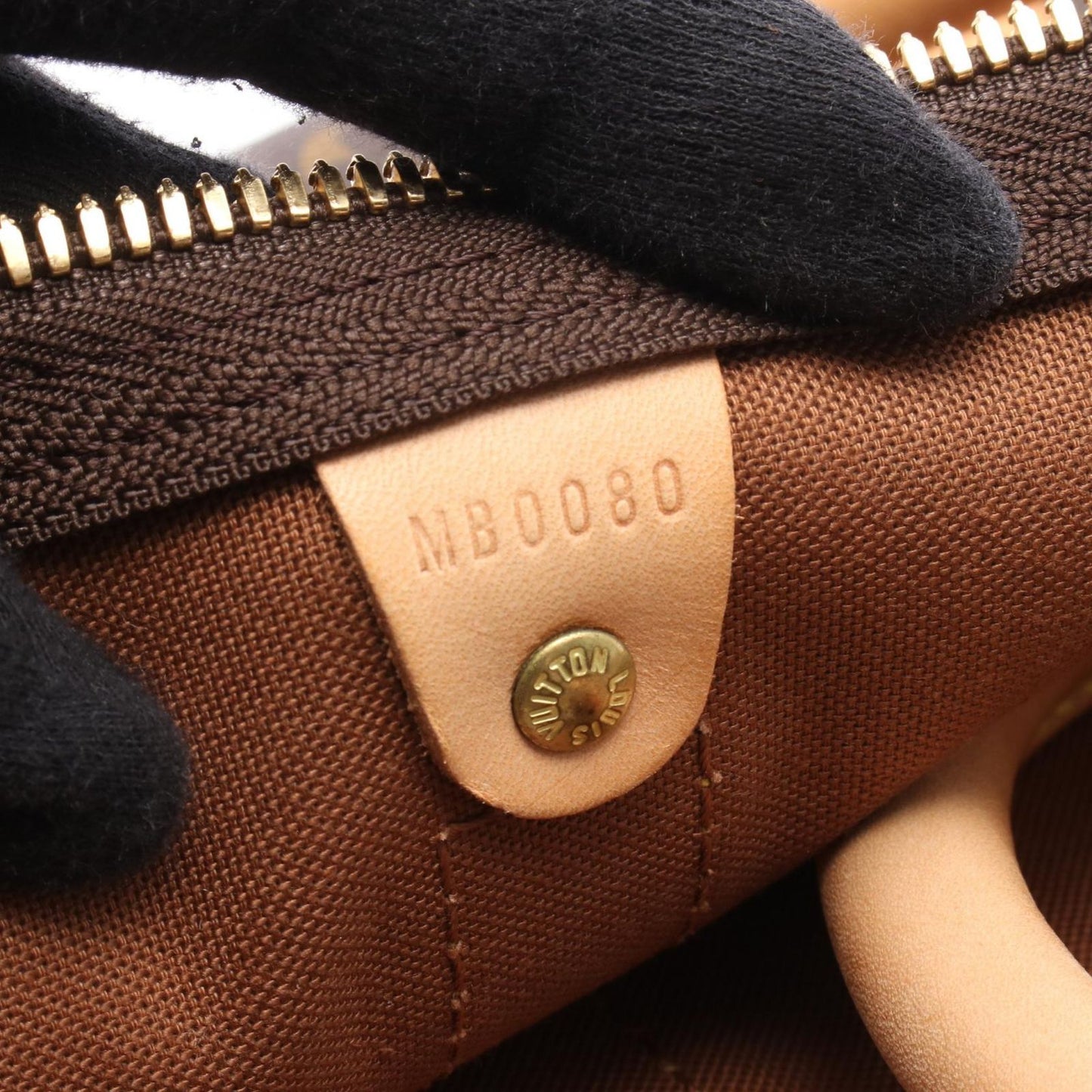 Louis Vuitton Keepall Bandoulière 45 - Timeless Luxury Travel Bag