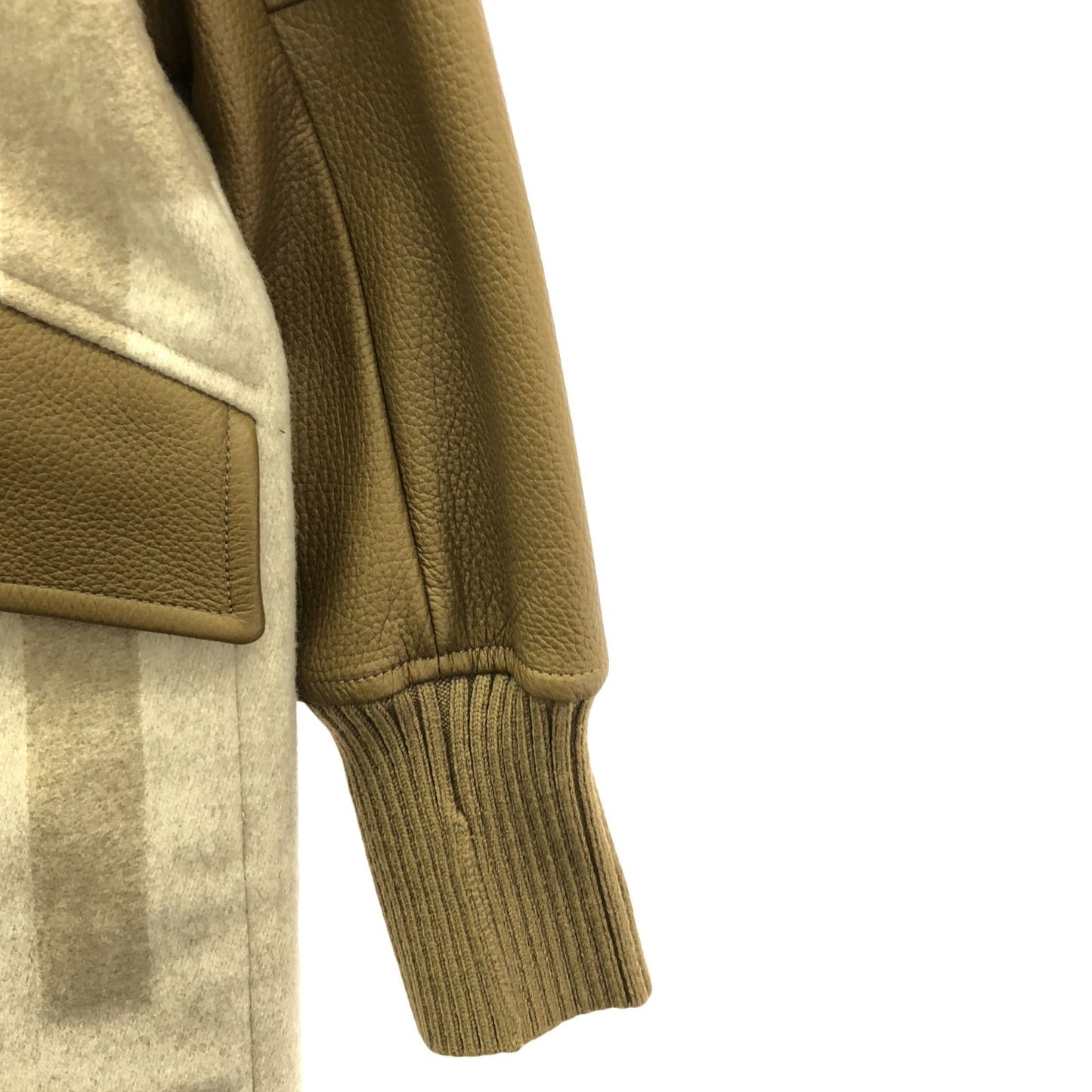 HERMES Camel Cashmere Coat - Timeless Elegance in Size 38