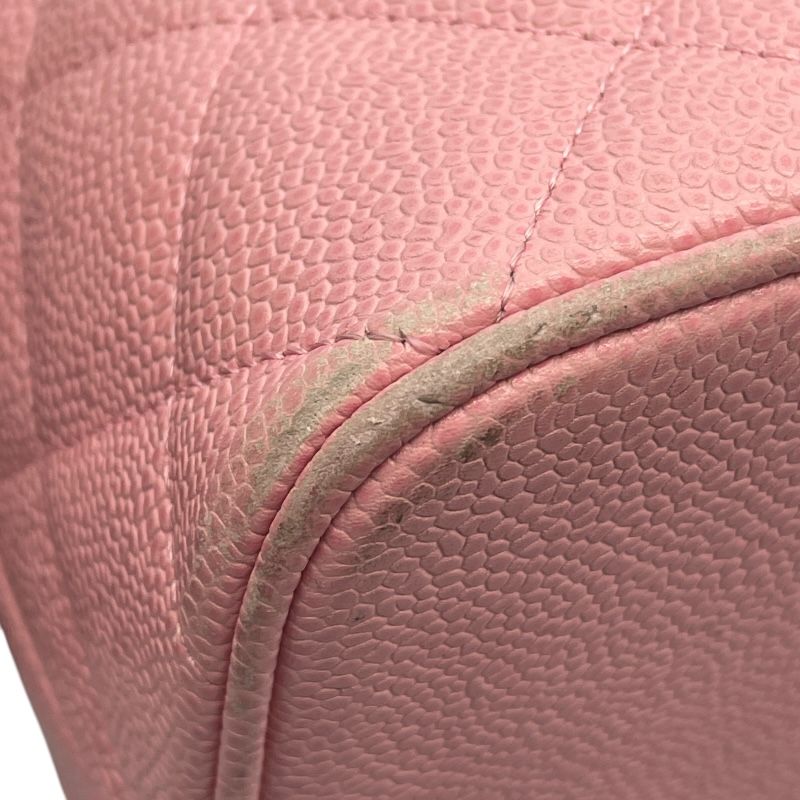 CHANEL Reissue Tote A01804 in Pink Caviar Leather - Exquisite Craftsmanship