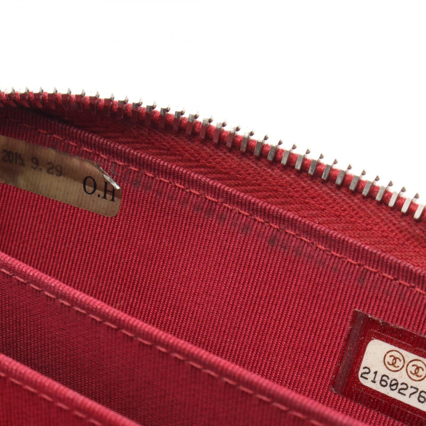 CHANEL Classic Zip Coin Purse in Red Caviar Leather