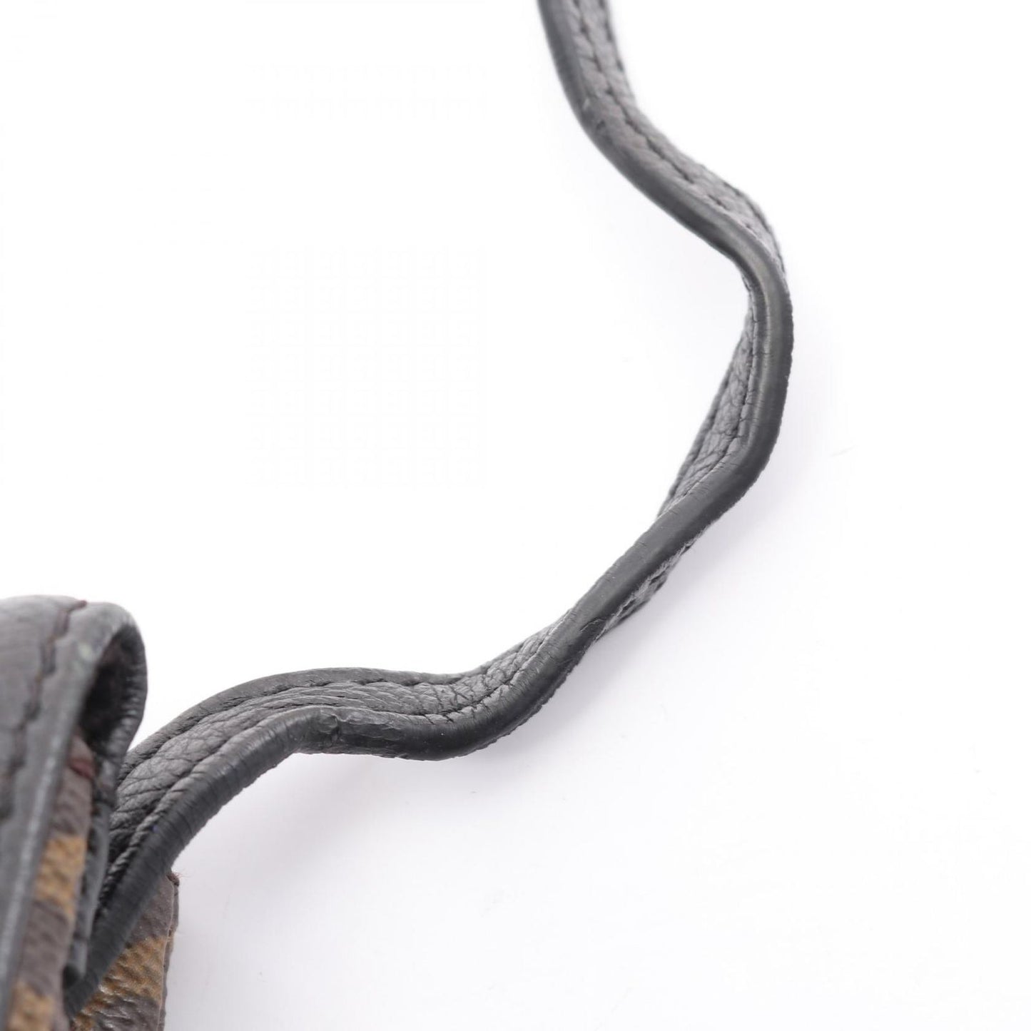 Louis Vuitton Twice Shoulder Bag - Timeless Elegance in Noir