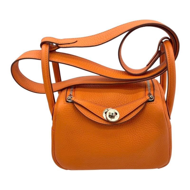 HERMES Lindy Mini Black with Gold Hardware - Timeless Elegance