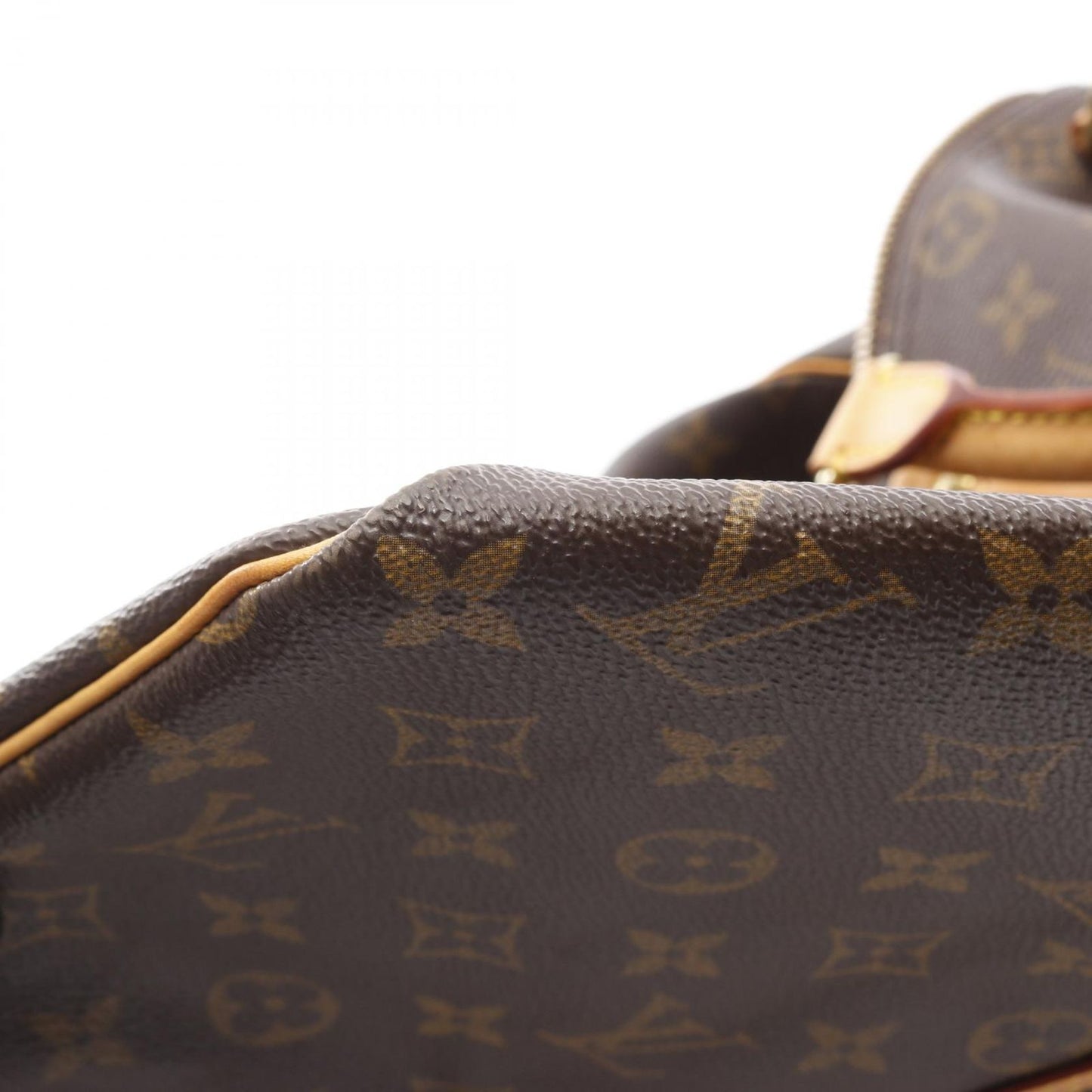 Louis Vuitton Keepall 45 Boston Bag - Timeless Elegance