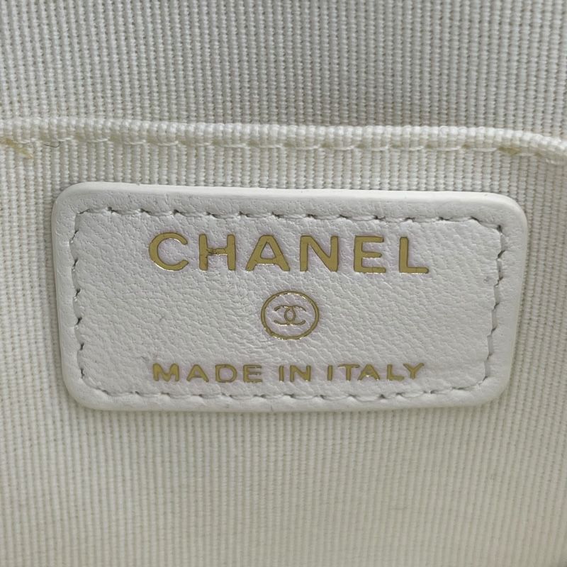 CHANEL Camellia Pouch - White Lambskin with Gold Hardware