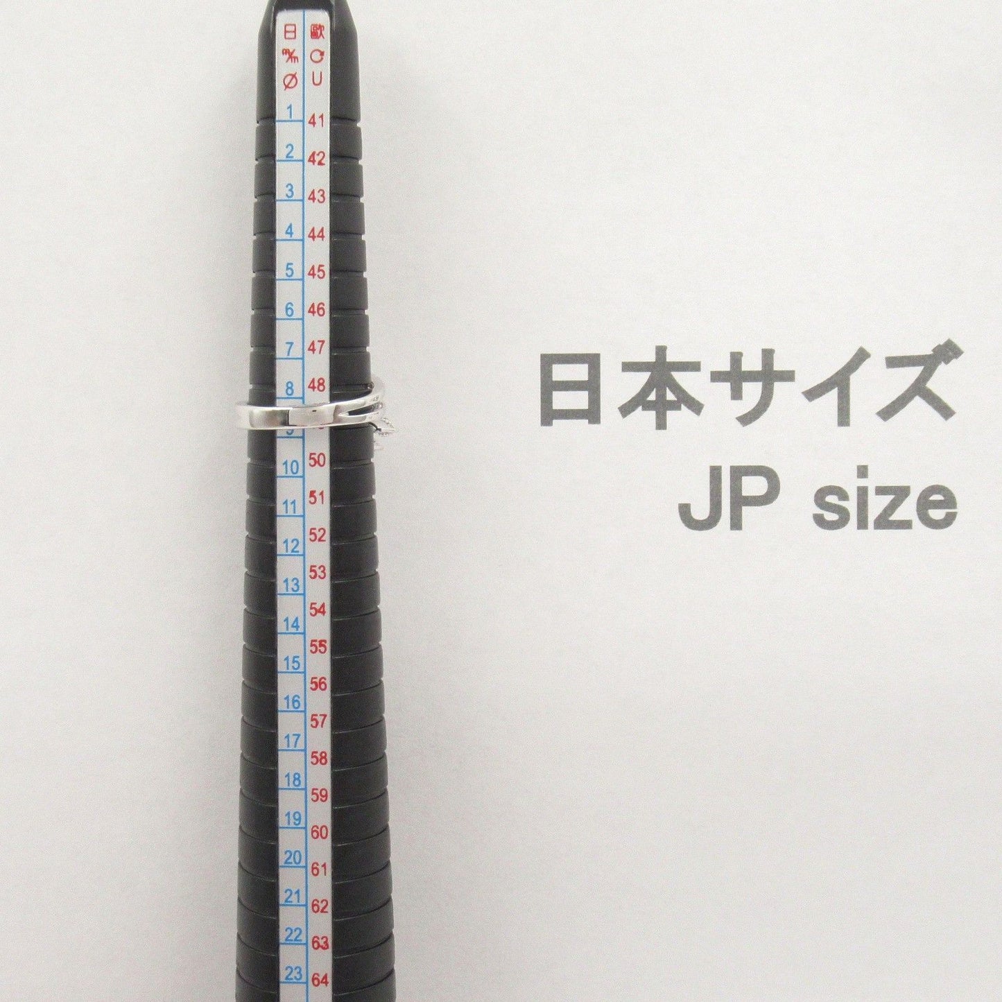 Exquisite K18WG Diamond Ring - 0.62ct Elegance