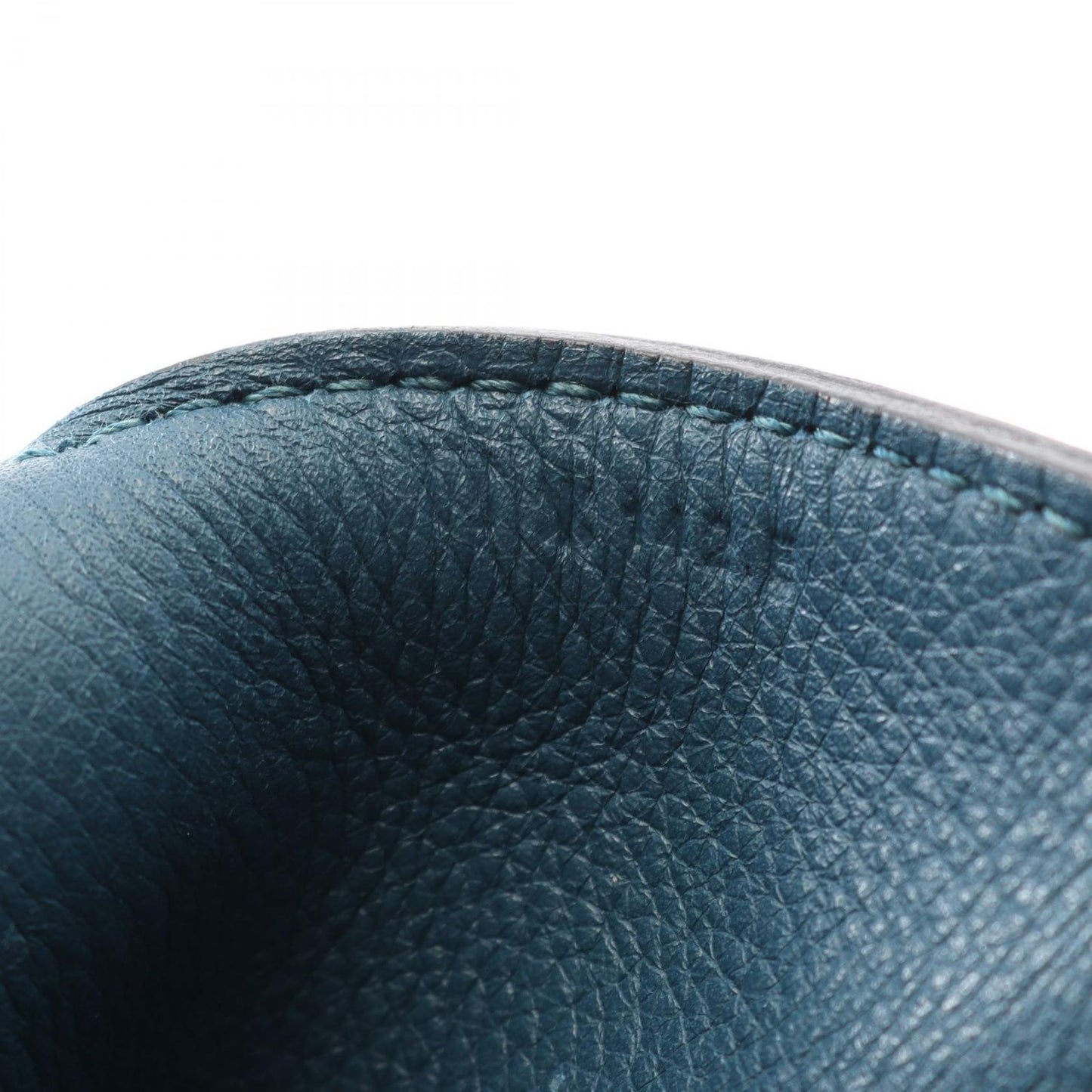 HERMES Toolbox 20 Handbag in Blue Swift Leather - Timeless Elegance