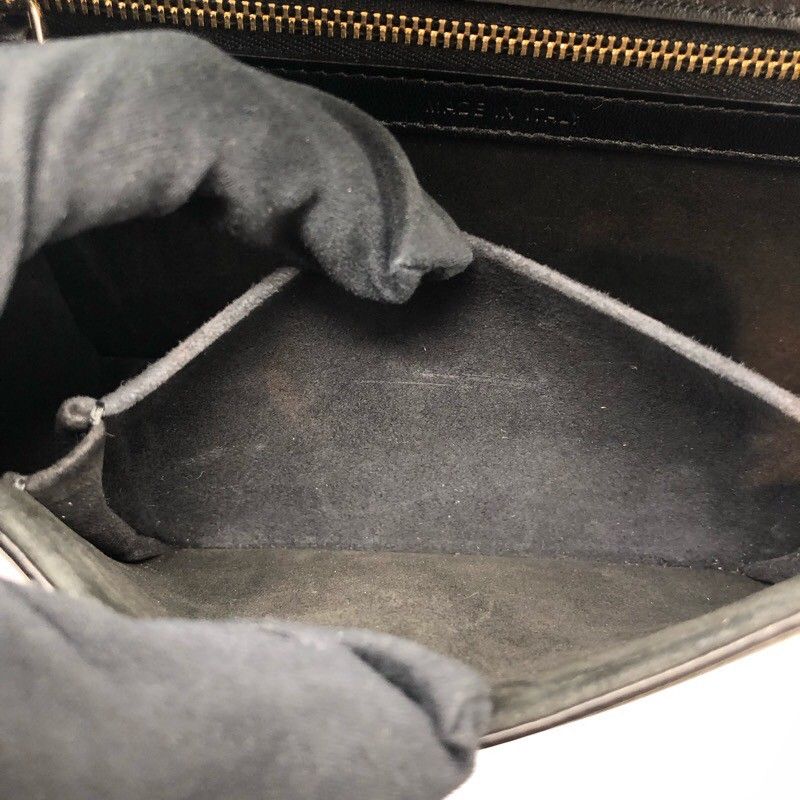 Christian Dior Diorama Shoulder Bag in Black with Gold Hardware