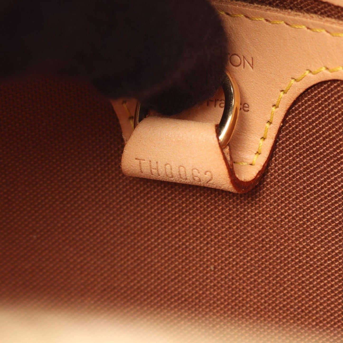 Louis Vuitton Ellipse PM Handbag - Timeless Elegance in Brown