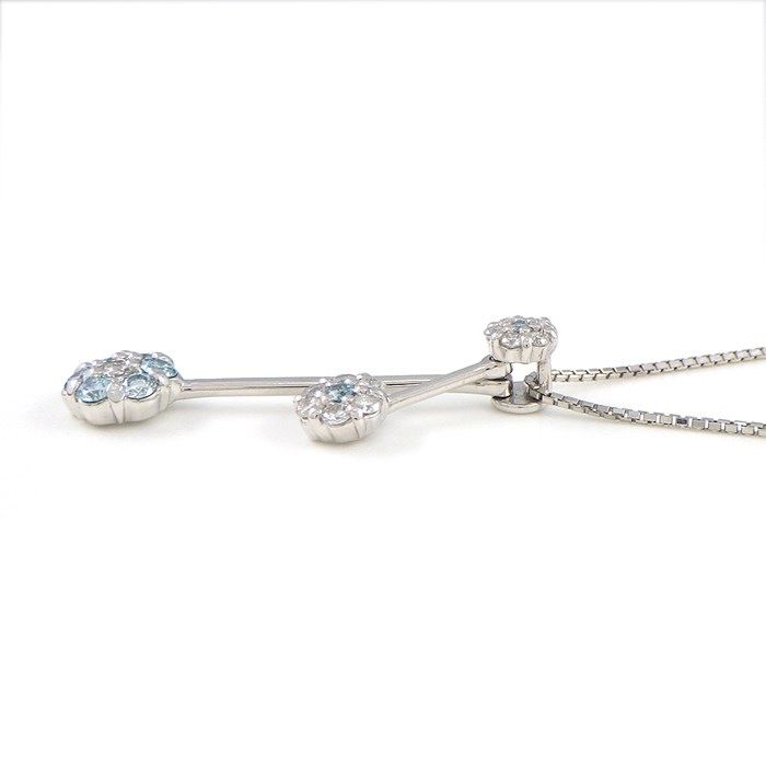 Exquisite Floral Diamond Necklace with Blue Diamonds - 0.50ct Total