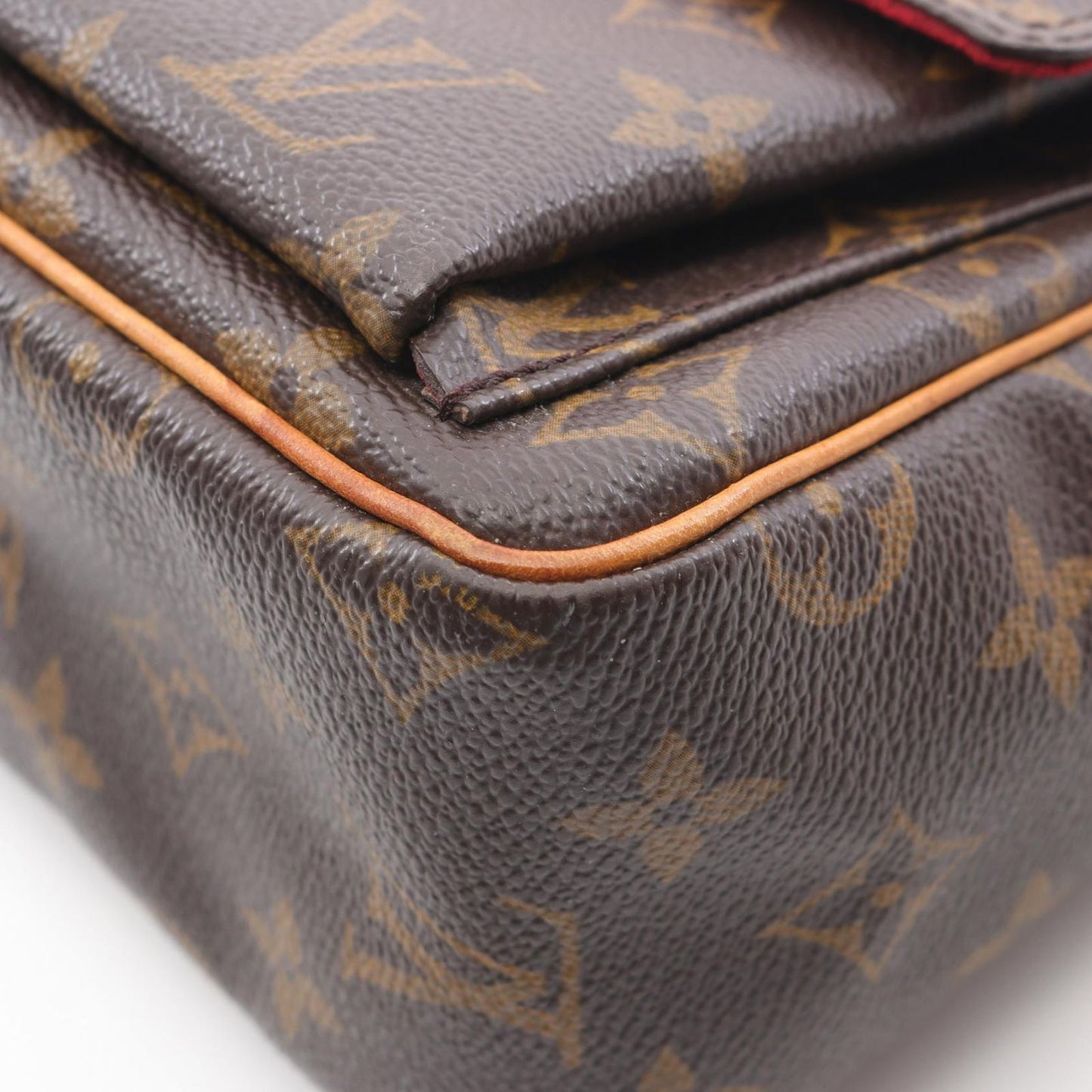 Louis Vuitton Viva Cite PM Shoulder Bag - Timeless Elegance