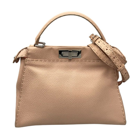 Fendi Selleria Peekaboo Medium Handbag in Light Pink Leather