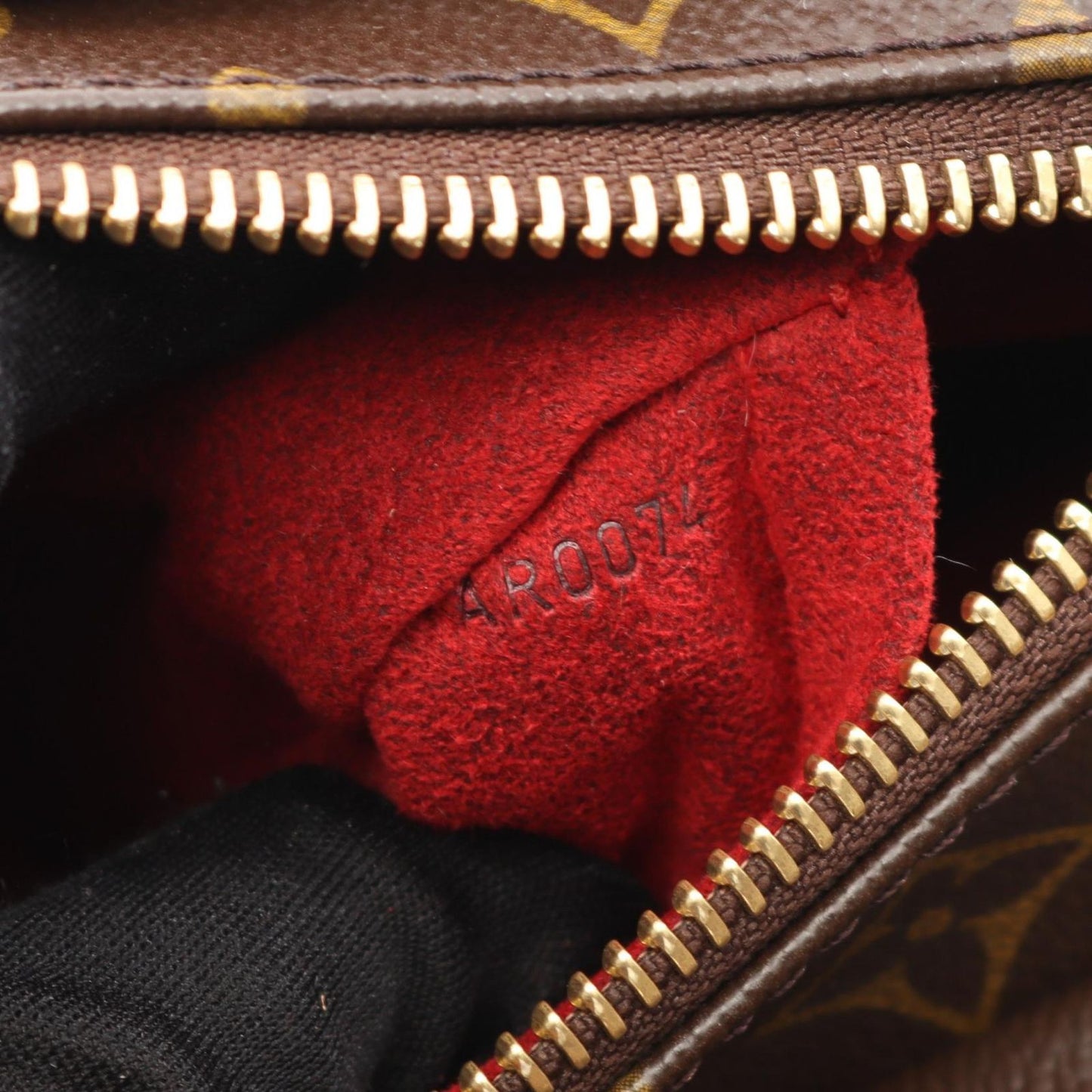 Louis Vuitton Viva Cite MM Monogram Shoulder Bag - Timeless Elegance