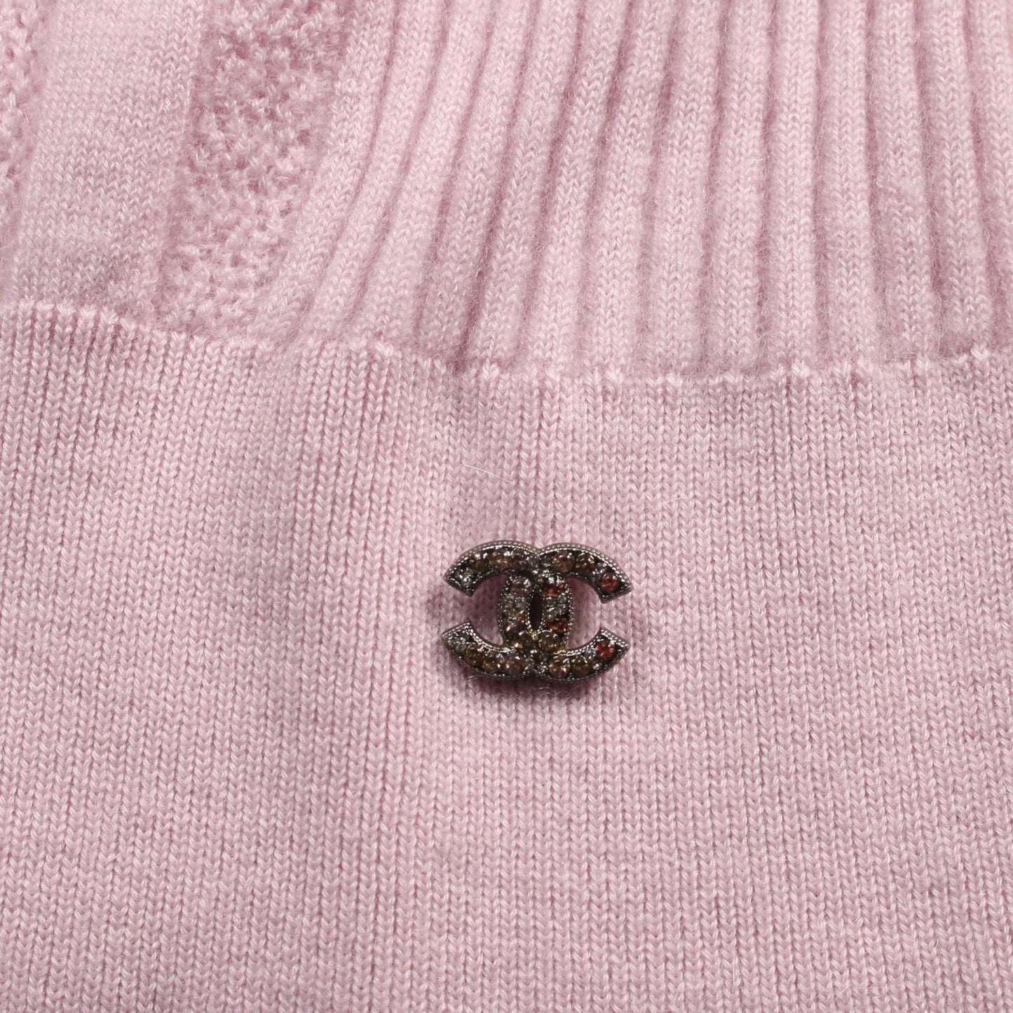 CHANEL Cashmere Knit Sweater in Pink - Timeless Elegance