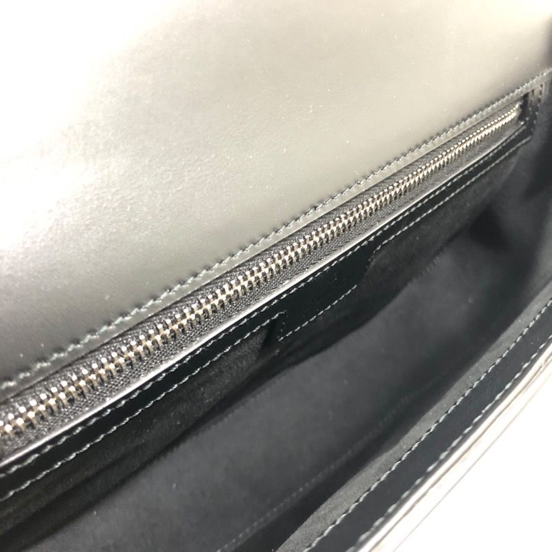 GUCCI Petit GG 2Way Shoulder Bag in Black Leather - Timeless Elegance