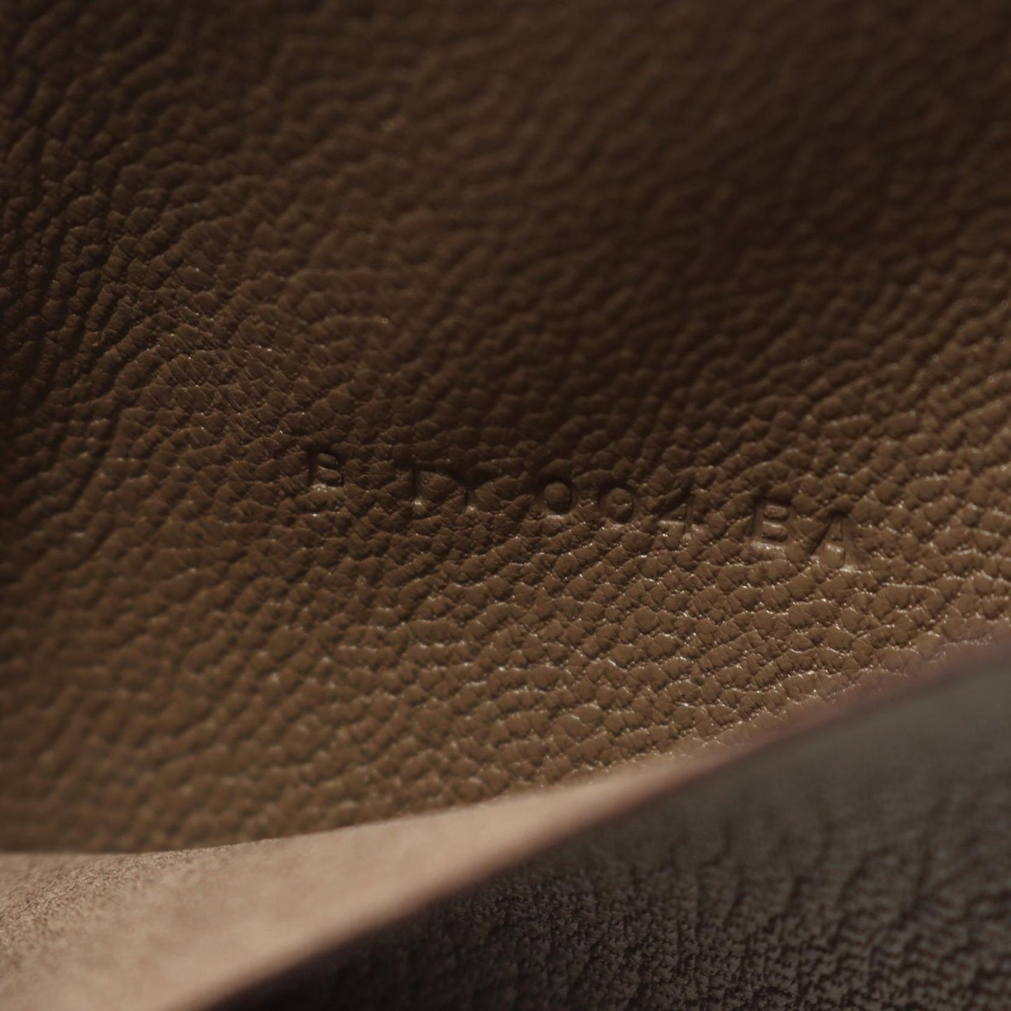 HERMES Agenda GM Etoupe Leather Cover - Exquisite Craftsmanship