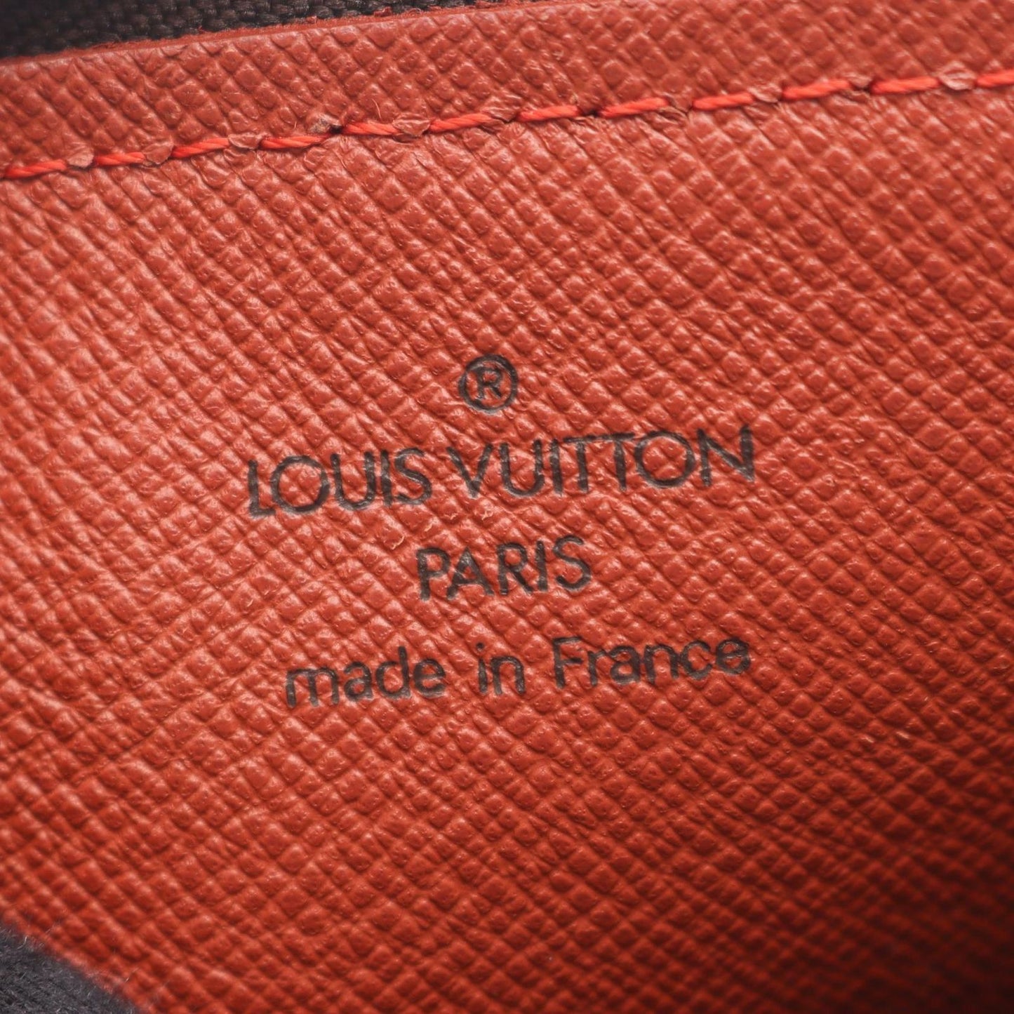 Louis Vuitton Papillon 26 Handbag - Timeless Elegance in Brown