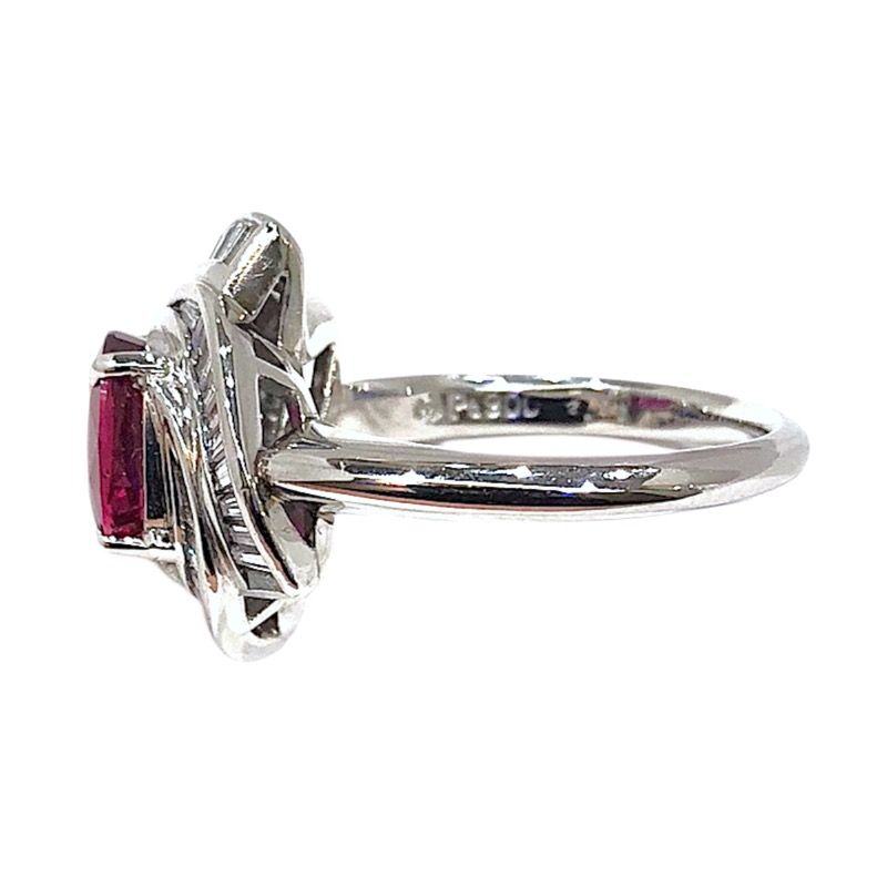 TASAKI Platinum 900 Ruby and Diamond Ring - Exquisite Craftsmanship