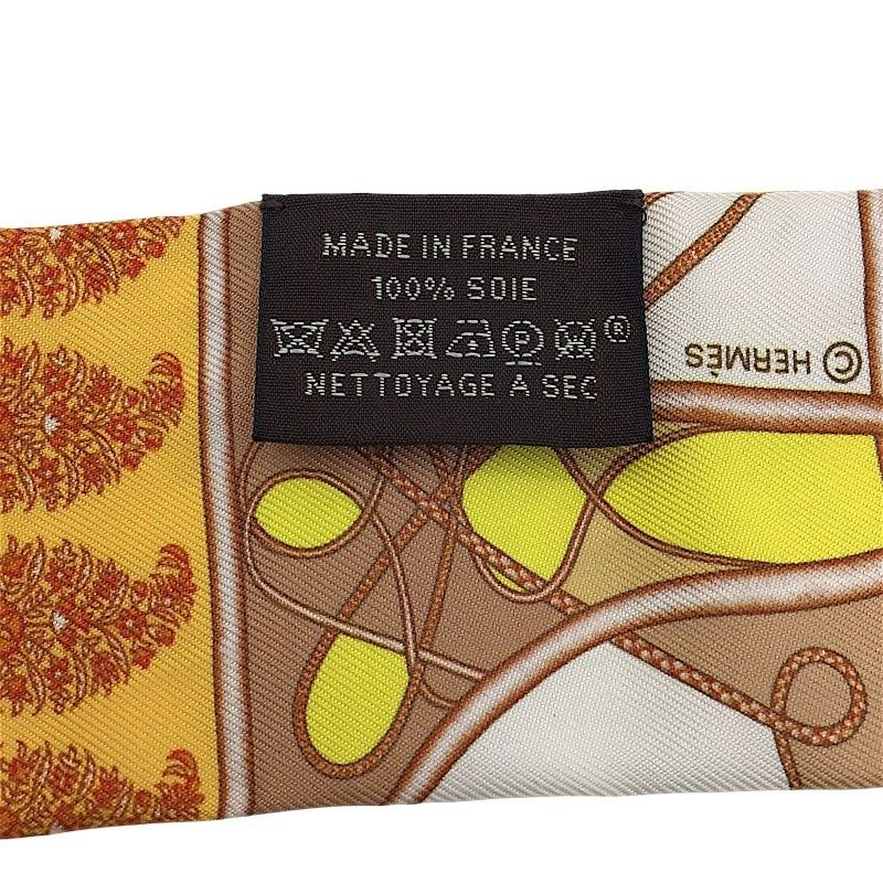 HERMES Twilly Coup de Fouet au Bloc Multicolor Silk Scarf
