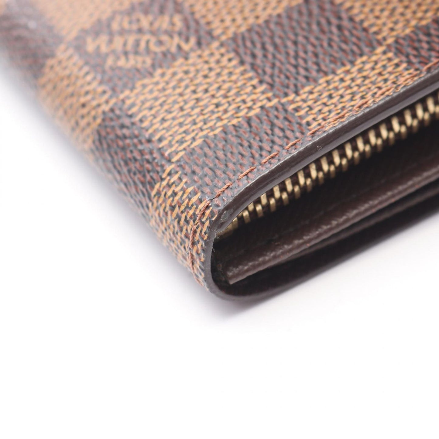 Louis Vuitton Damier Ebene Portefeuille Trésor Wallet - Exquisite Craftsmanship