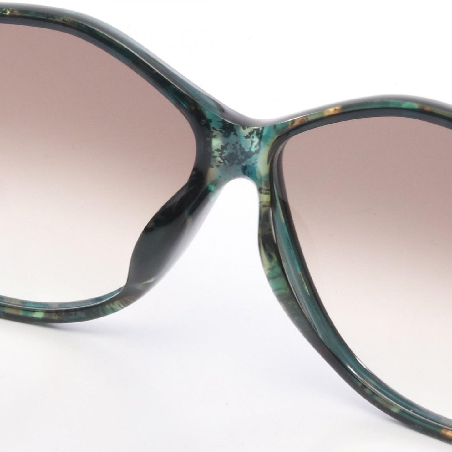 Dior Brown Sunglasses - Timeless Elegance for the Modern Woman