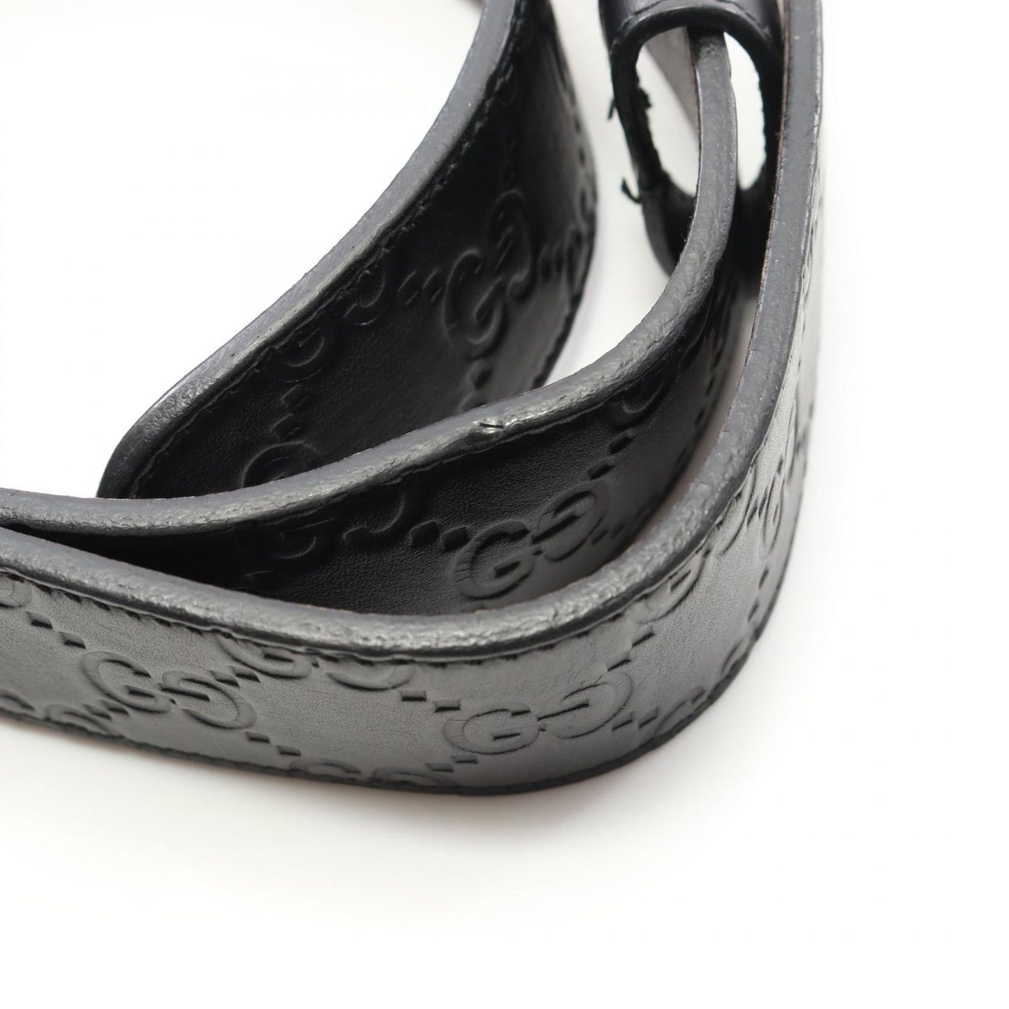 GUCCI Signature Interlocking G Leather Belt - Timeless Elegance