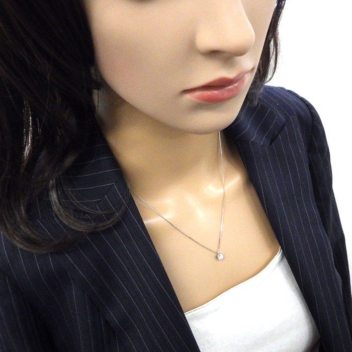 Exquisite 0.53ct D/VS2 Diamond Necklace in Platinum